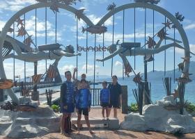 Pak Bambang Family 8