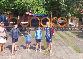 Pak Bambang Family 9