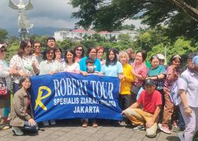 Robert Tour 01